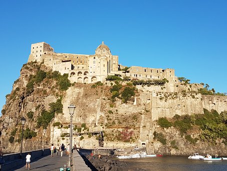 SOGGIORNI MARE E BENESSERE A ISCHIA CON PARTENZA IN PULLMAN DA MASSA ... SOGGIORNI MARE E BENESSERE A ISCHIA CON PARTENZA IN PULLMAN DA MASSA ...
